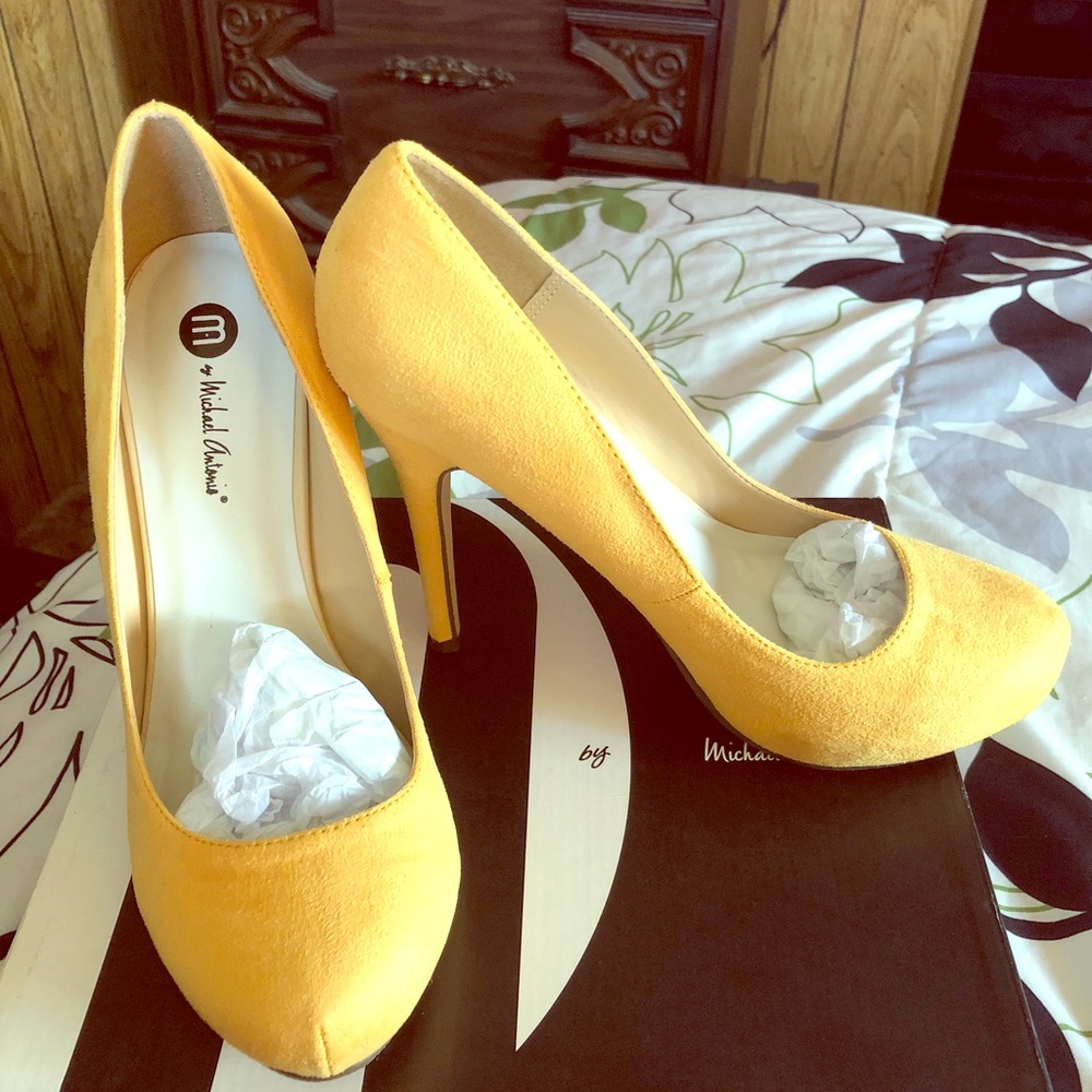 New heeled shoes